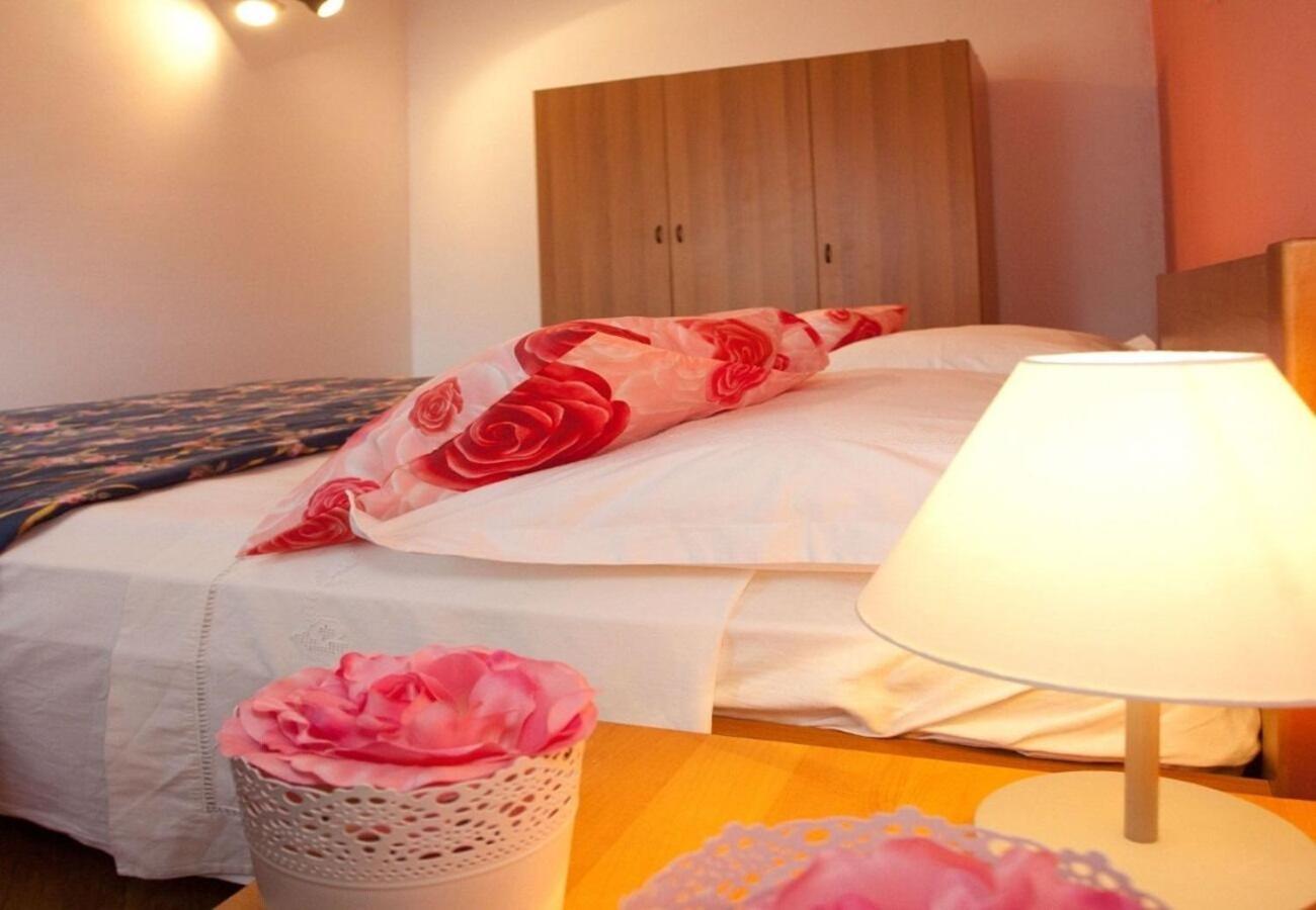 Apartments Filip Trogir Extérieur photo